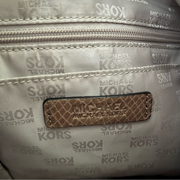 Michael Kors Megan TZ Convertible Leather Purse - Picture 9 of 9